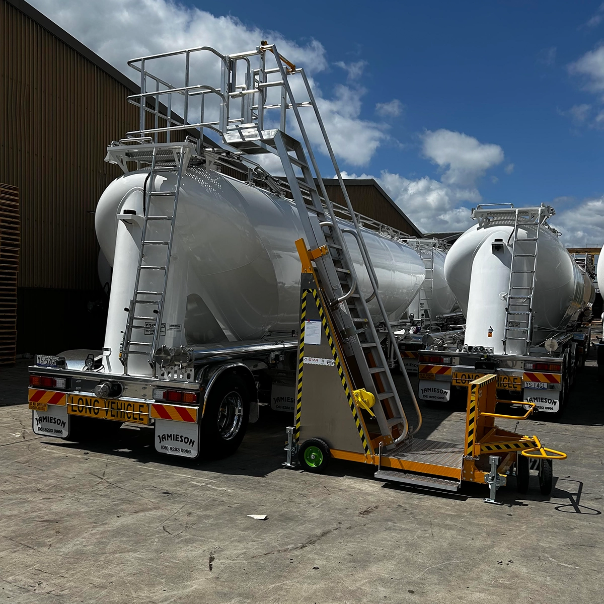 Adjustable Tanker Platform