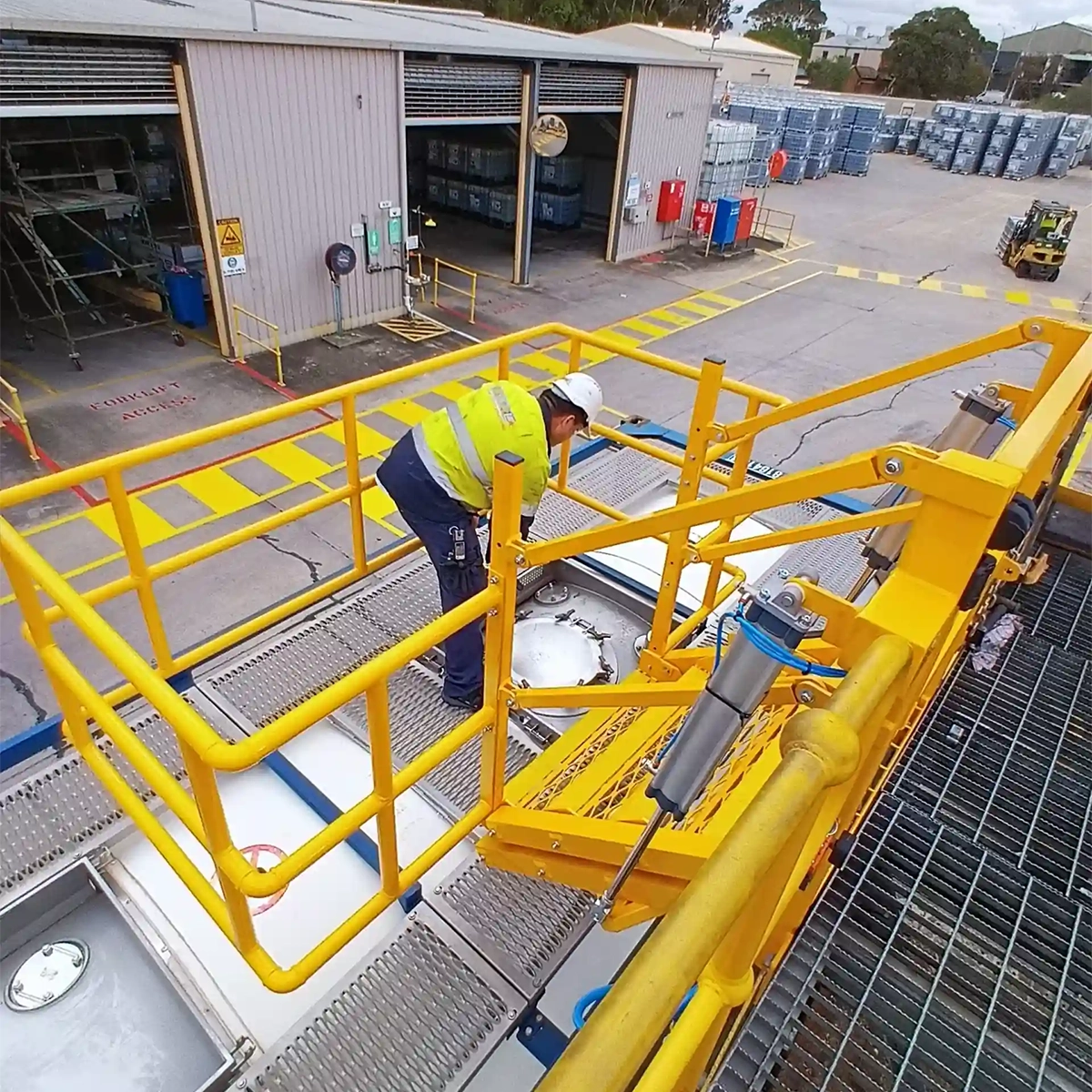 Star Tanker Hatch Access