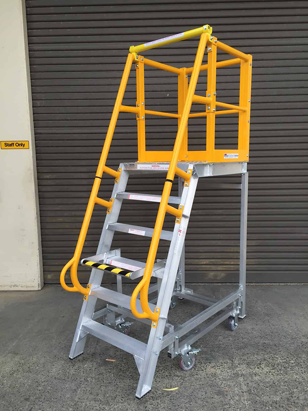 STAR P5' 1500mm Aluminium Work Platform Ladder